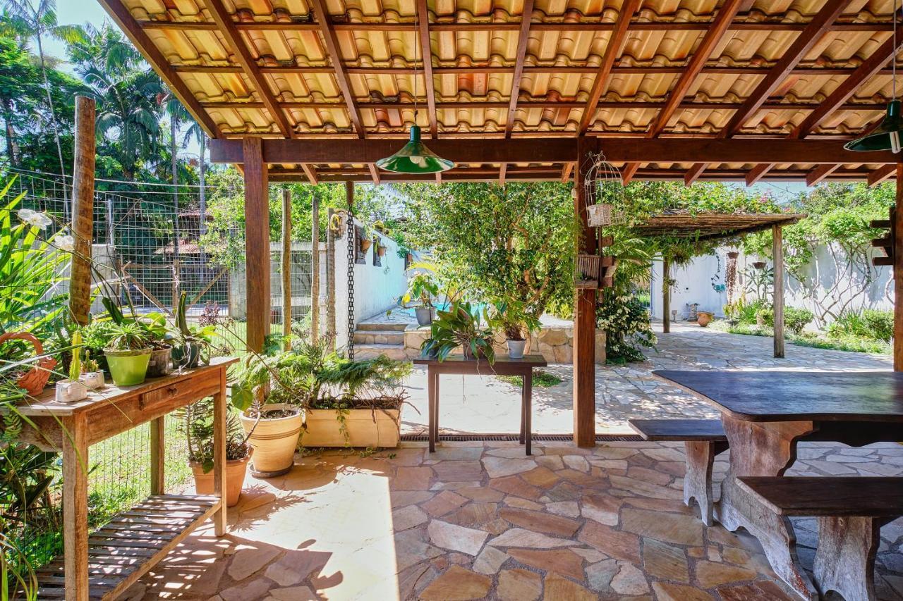 Casa Petúnia com ar e piscina perto do Centro Araquari Exterior foto